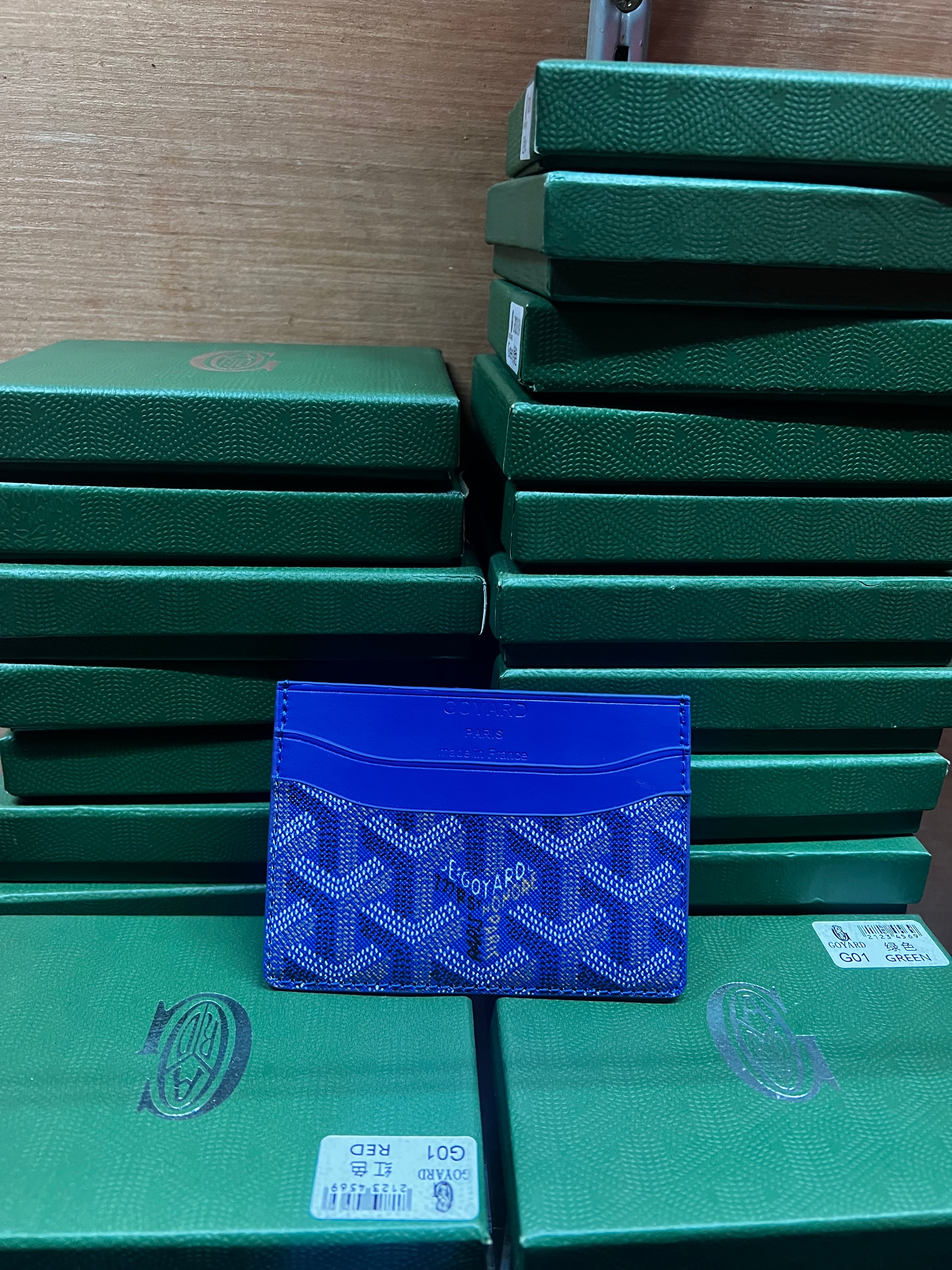 Porte carte goyard + bracelet van cleef blanc gratuite ✅