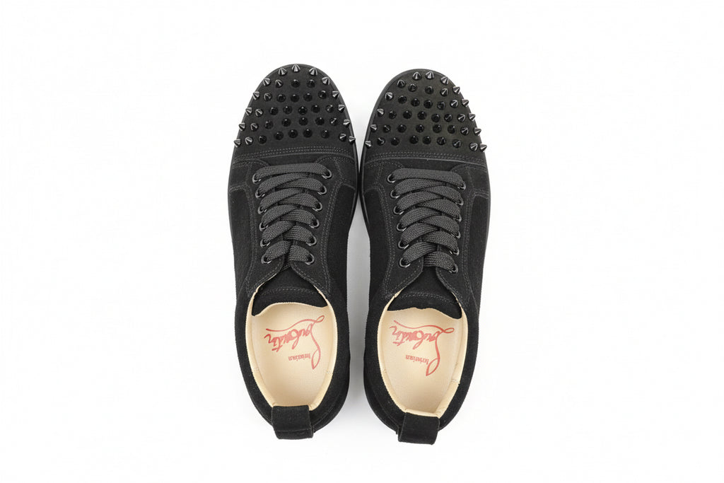 Louboutin shoes din