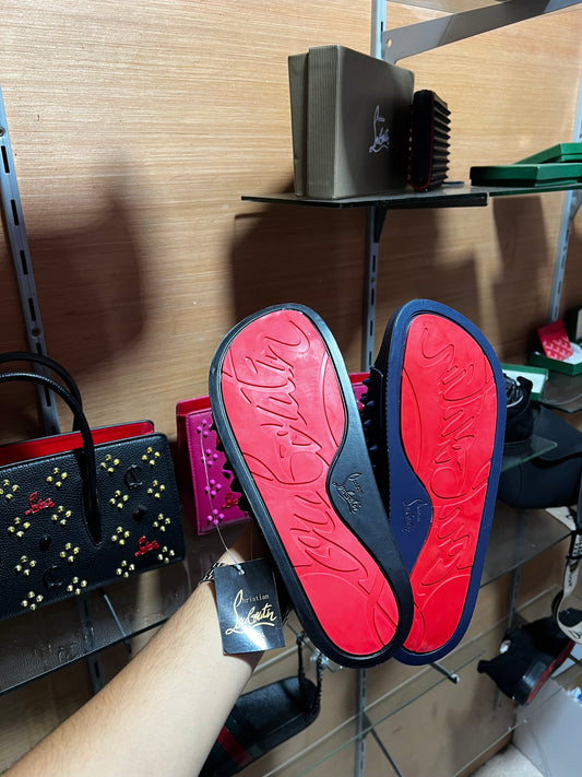 Pack 2  claquettes louboutin + van cleef gratuite ✅